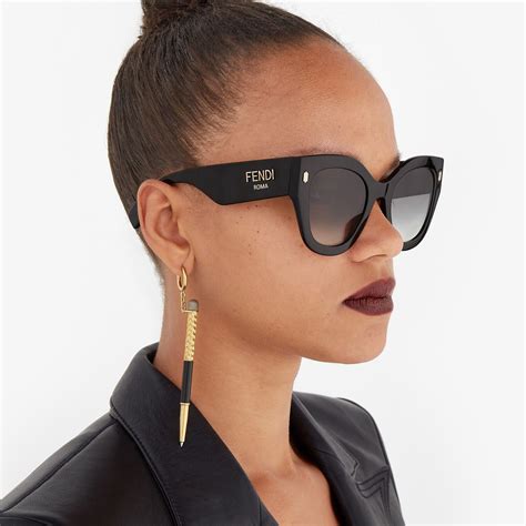 fendi sunglasses female